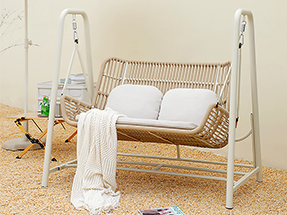 自在秋千（qiān）